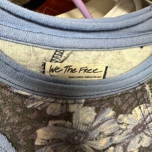 We The Free Blue and Purple Floral Tee